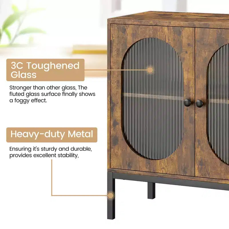 Credenza-Madia a due ante in Rattan color Crema, 2 ripiani, Montaggio a 1 persona