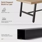 Tavolo da pranzo rettangolare da 63", marrone/grigio/color legno, piano in legno e struttura in metallo, 4-6 posti a sedere
