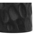 Tavolino accentato contemporaneo Willis da 13 pollici in legno di mango massiccio con intaglio a V, colore nero, assemblato